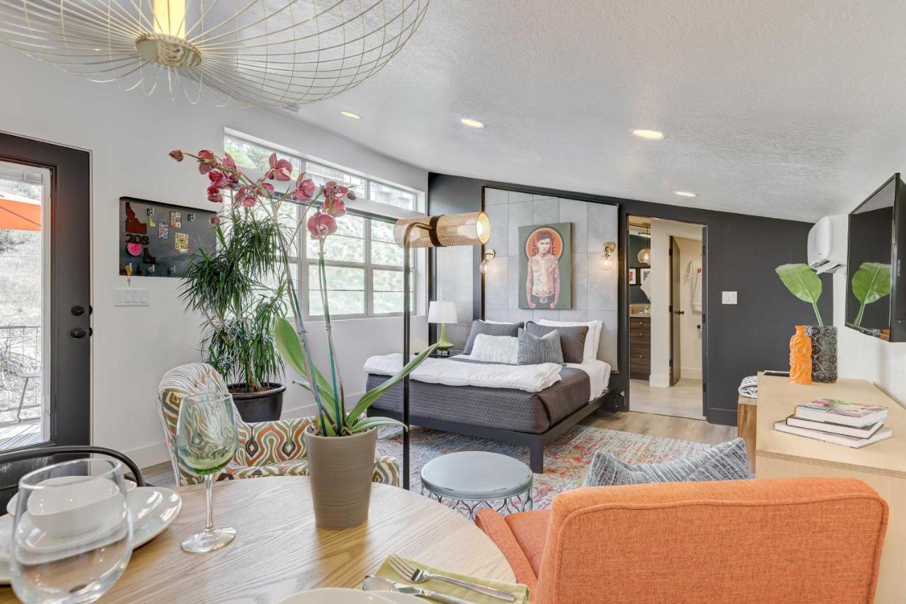 Stylish And Modern Boise Studio With Foothills Views! Kültér fotó