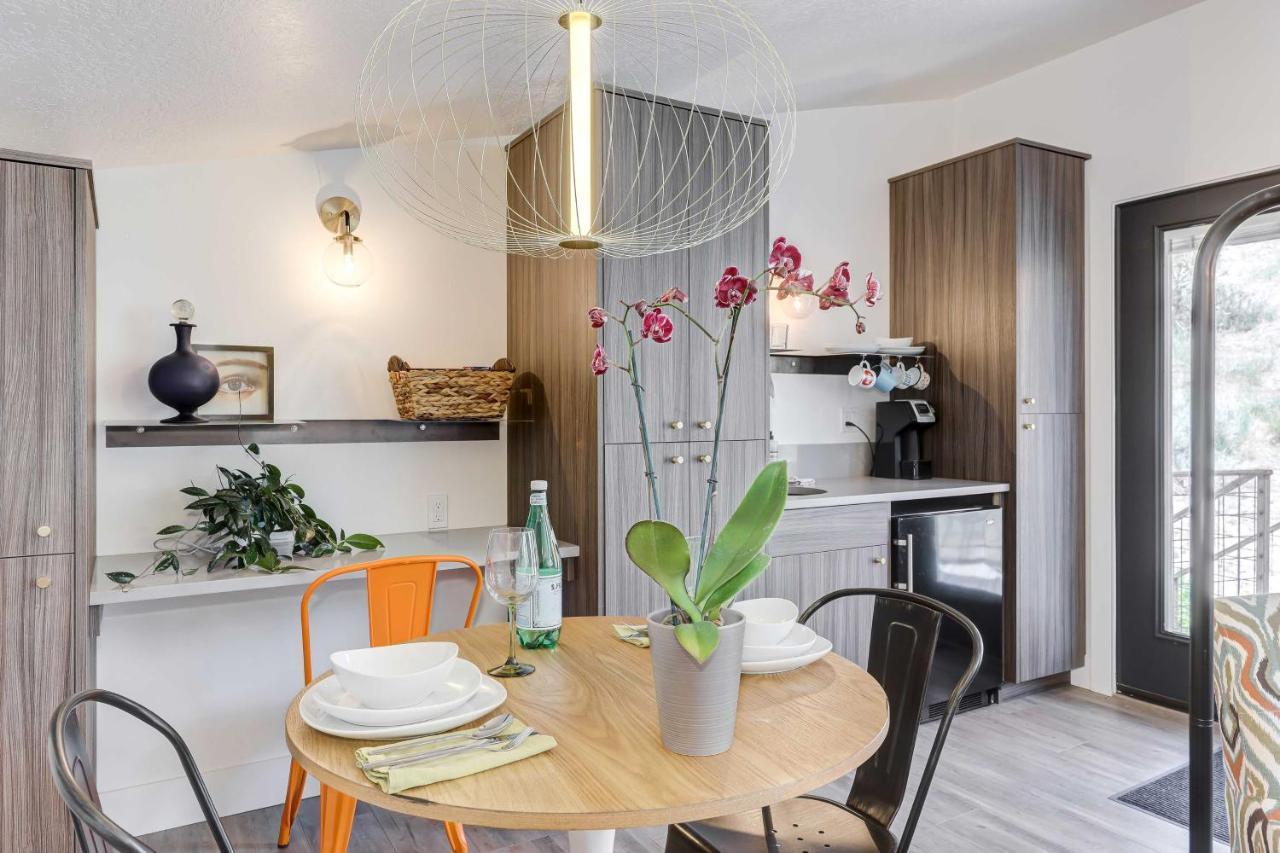Stylish And Modern Boise Studio With Foothills Views! Kültér fotó